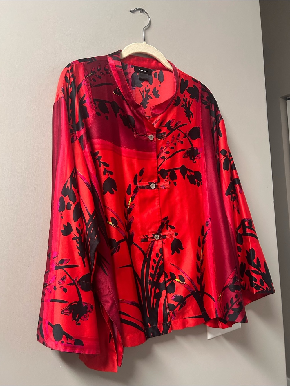 Natori Mandarin Pajama Lounge Top Red and Black XXL